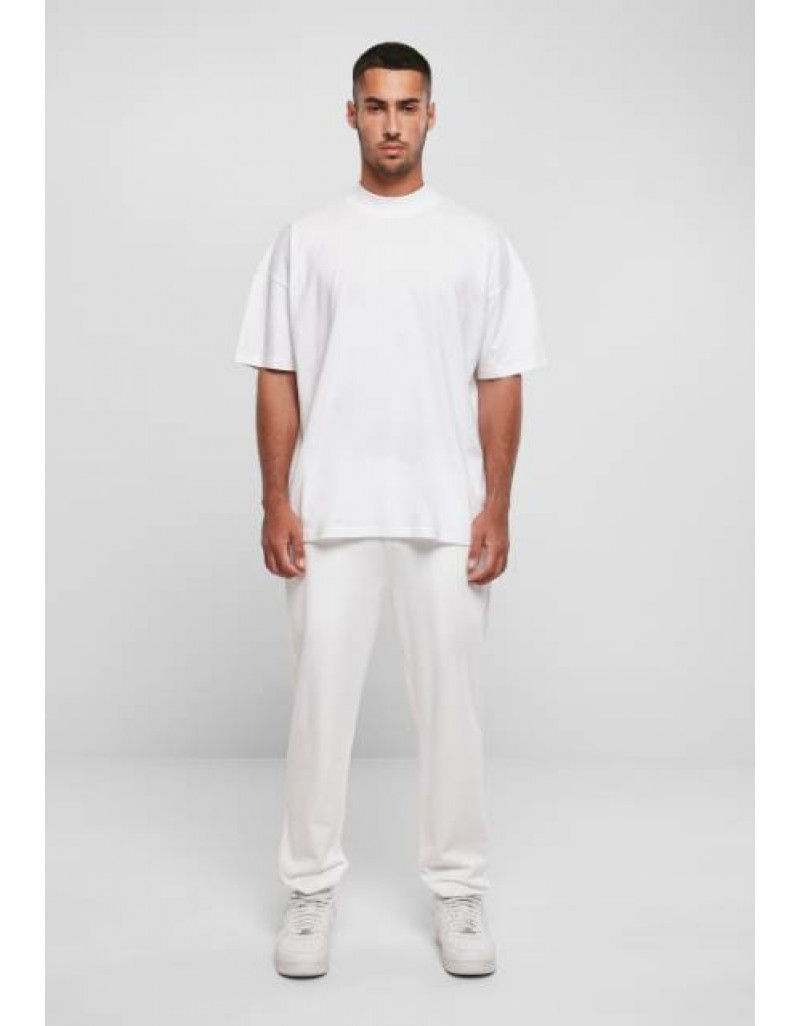 Tricou "Mock Neck"